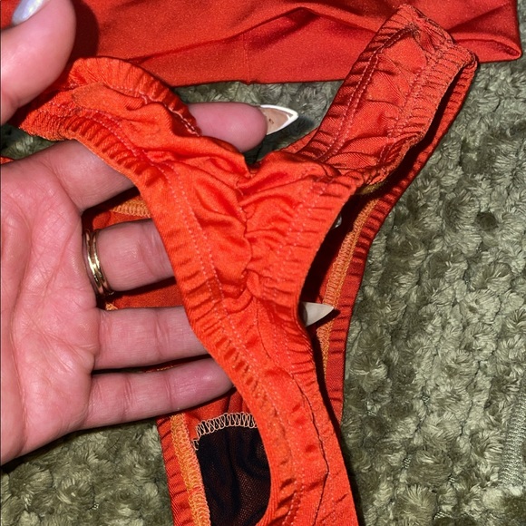 Orange long sleeve two piece - Picture 6 of 7